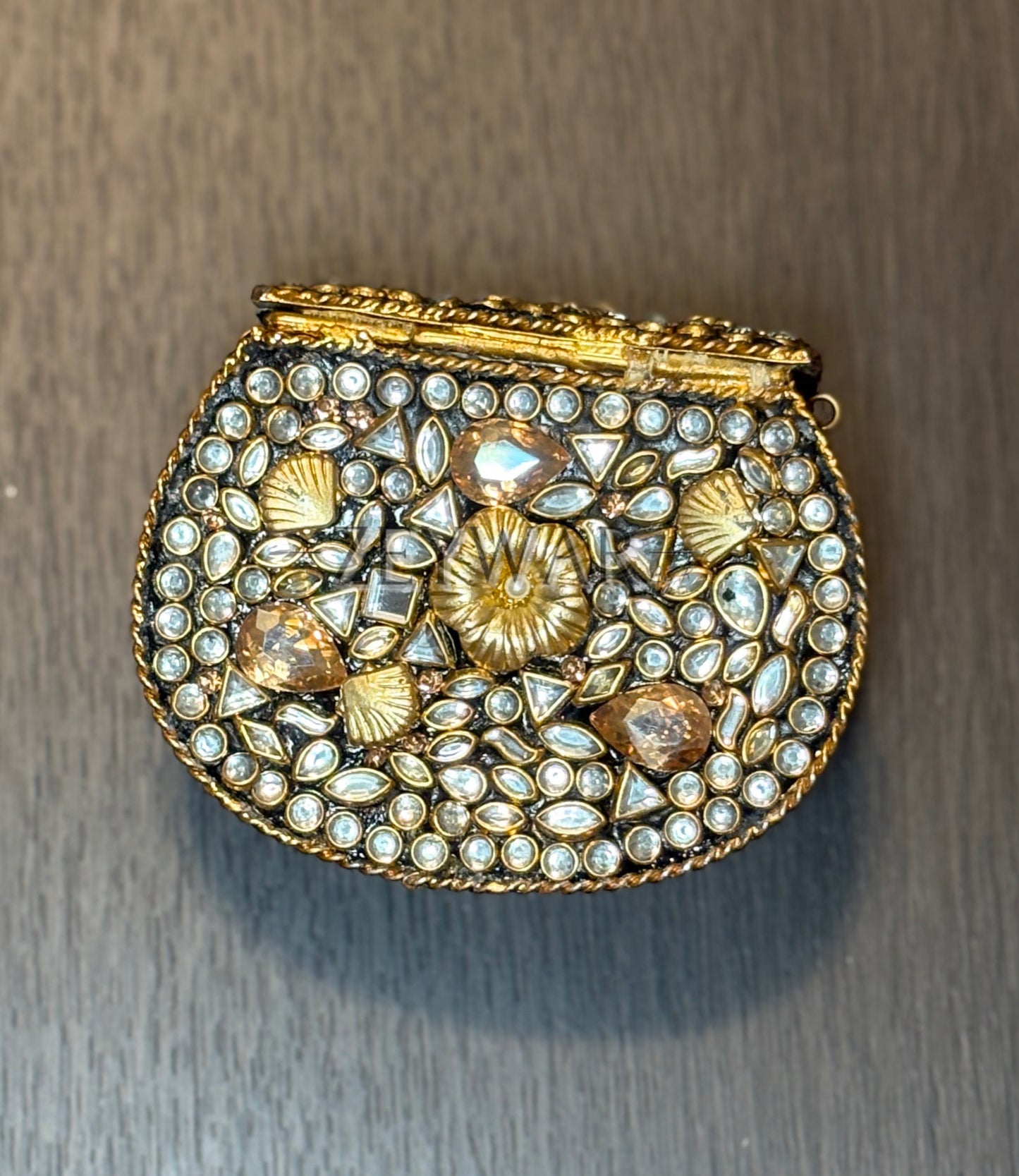 SHEHLA | Mini Embellished Kundan & Metal Clutch