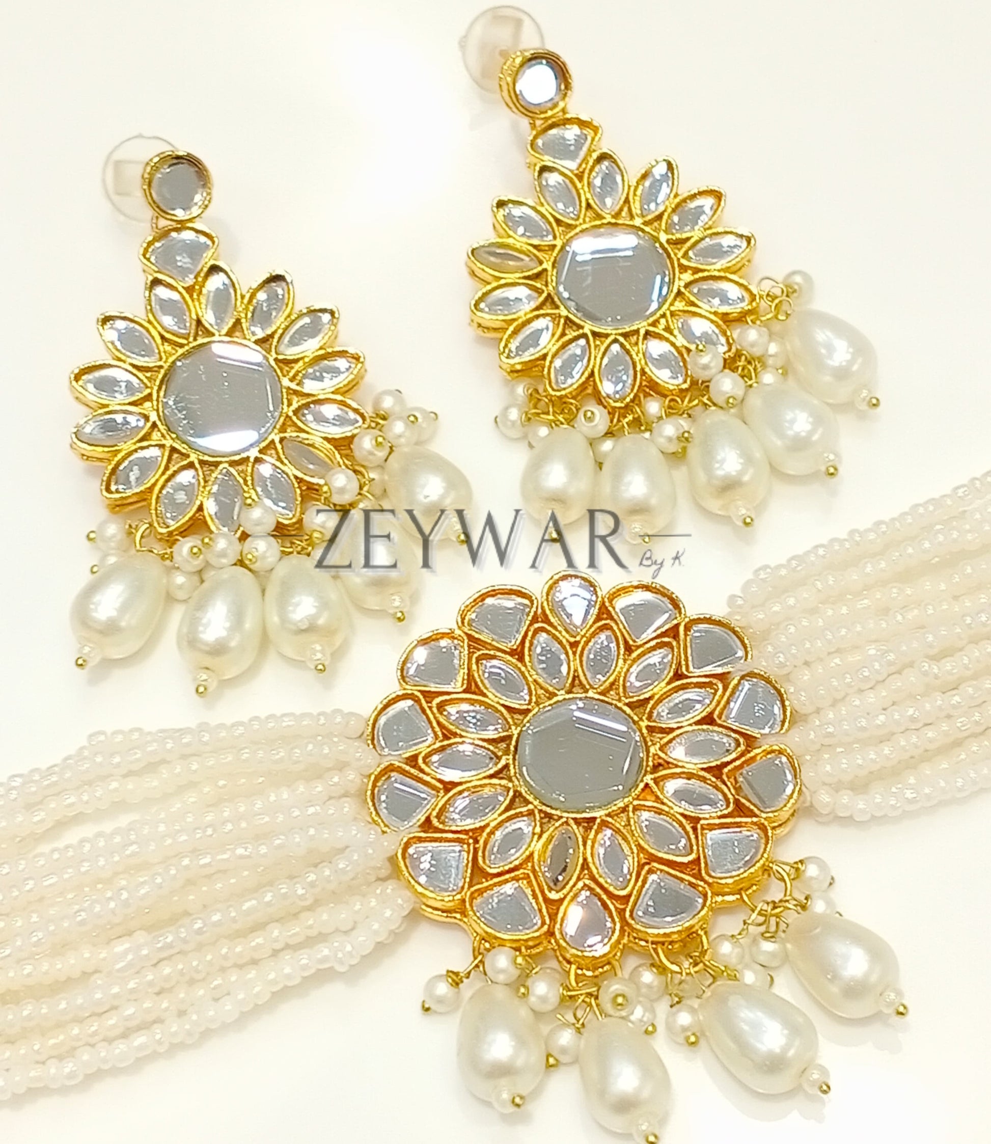 NAFEESA | Mirror Choker with Earrings