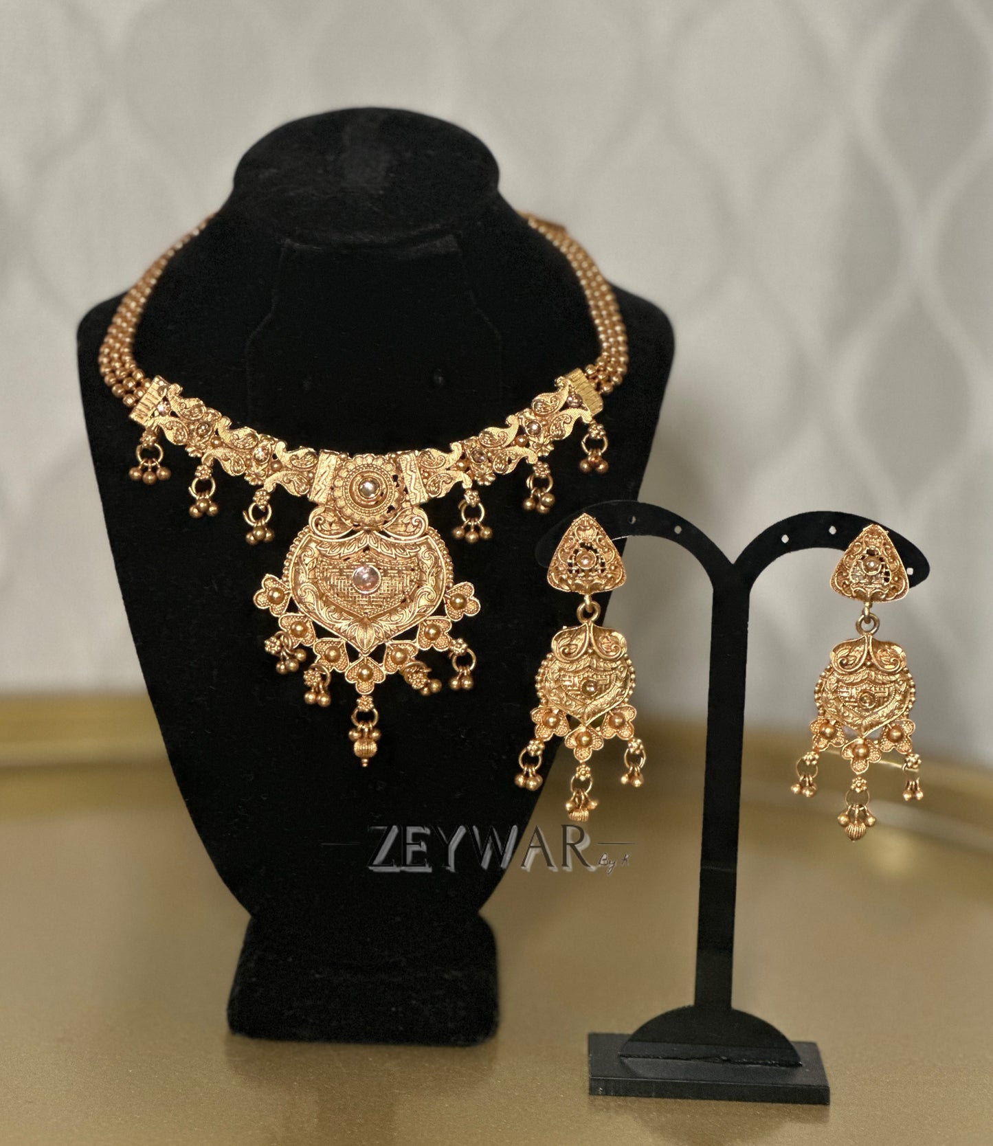 BHAVNA | Rajwadi Style Antique Polish Set