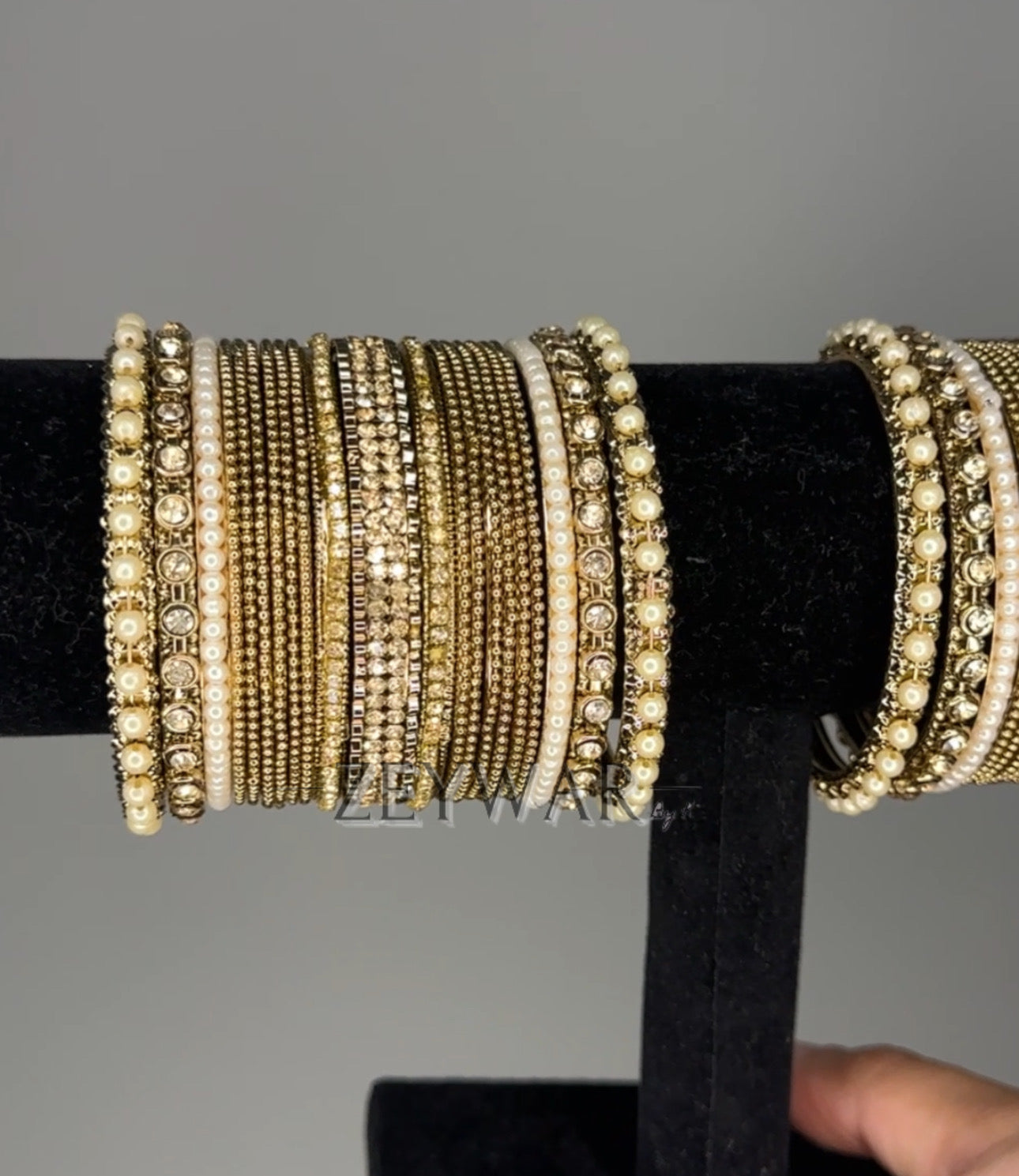 ANUSHEY | Gold Pearl & Polki Bridal Bangles