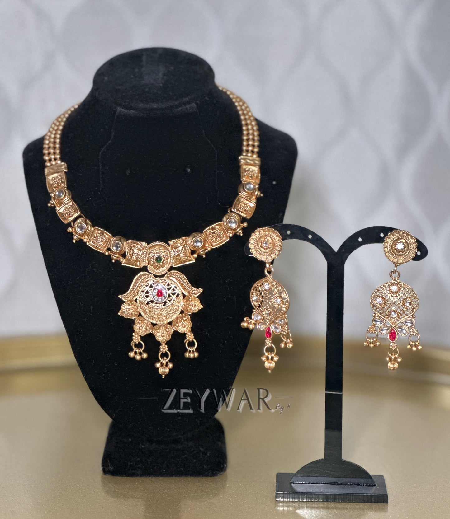 ADINA | Rajwadi Style Set with Antique Polish