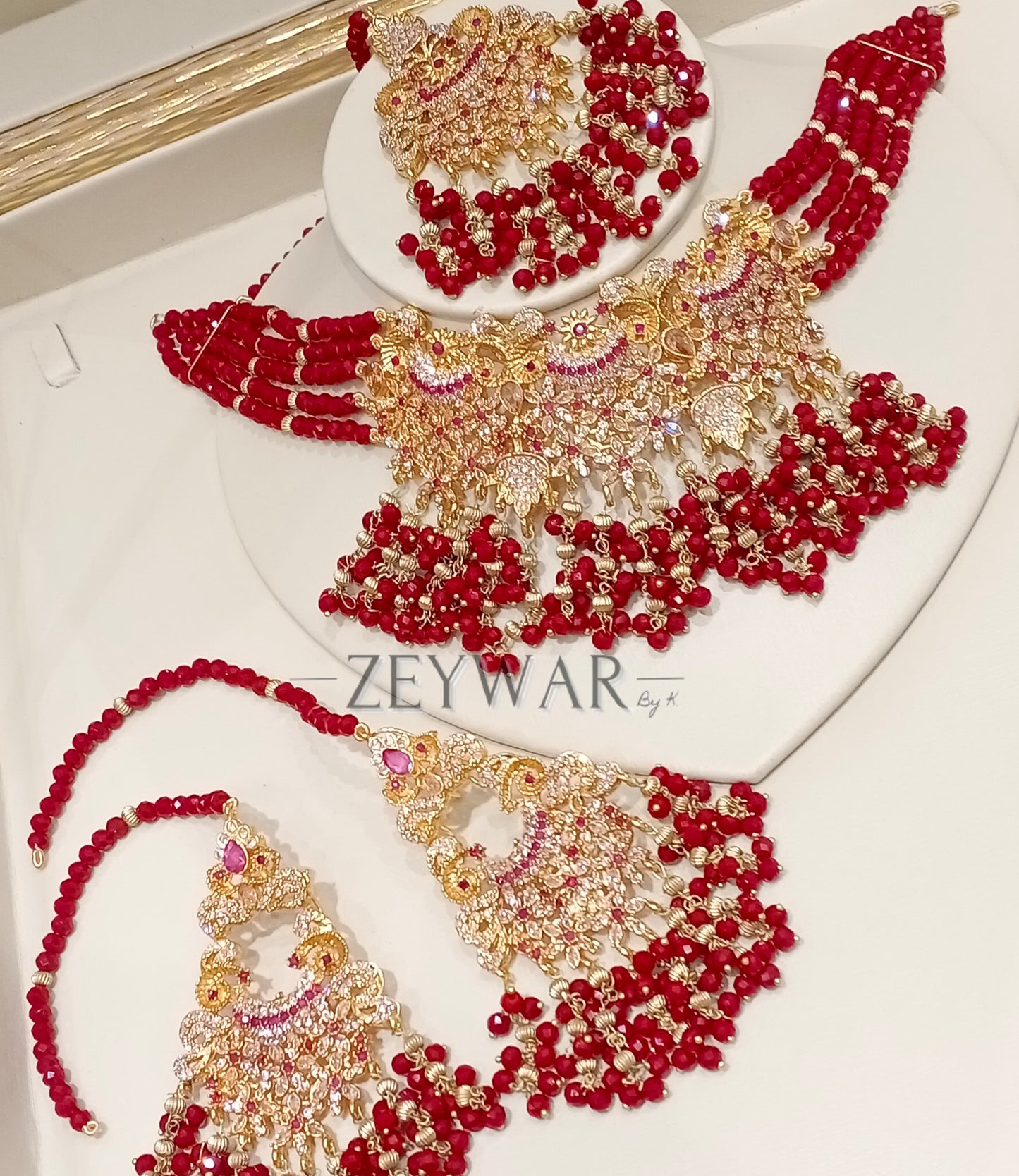 RABYA | Choker Set with Earrings & Tikka
