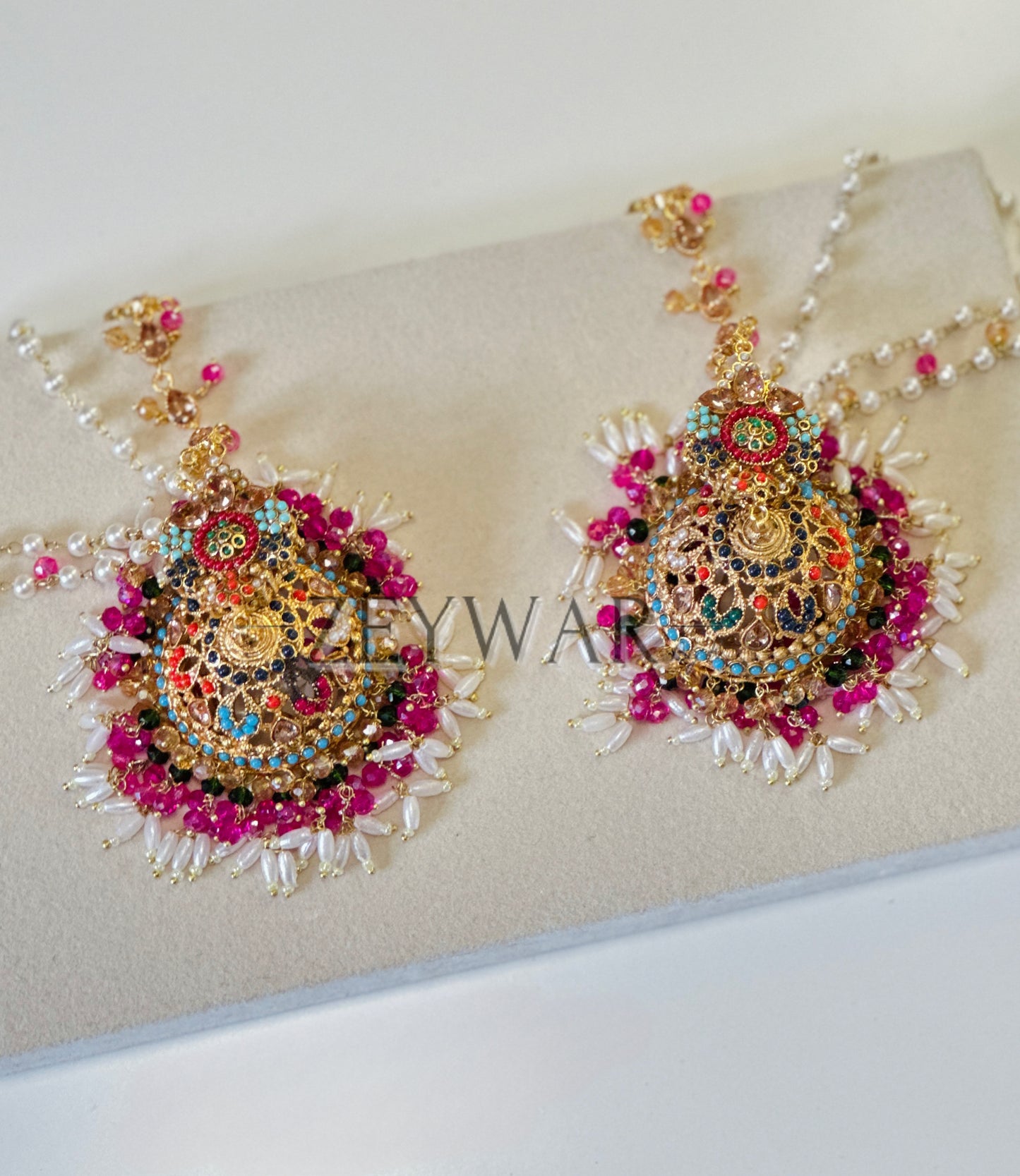 YASMIN | Oversized Jhumkis with Saharey