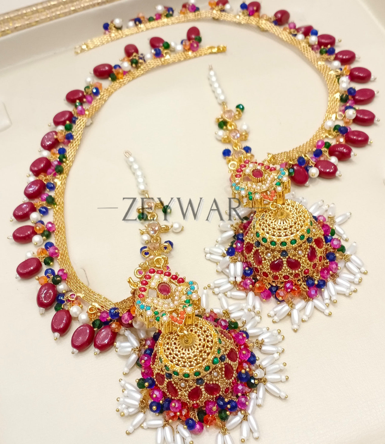 LUBNA | Oversized Jhumkis with Saharey