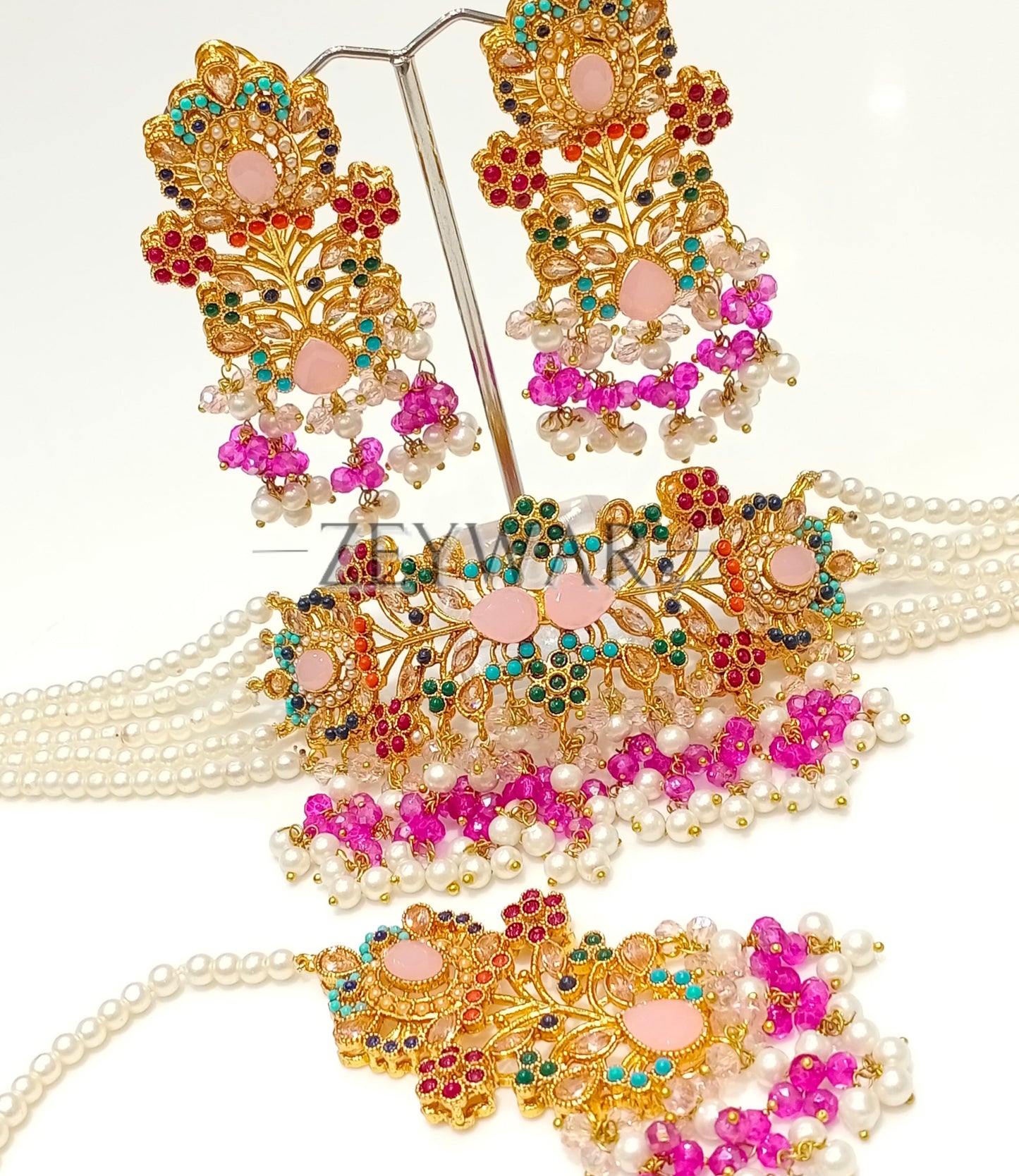 RAHMA | Choker with Earrings & Tikka