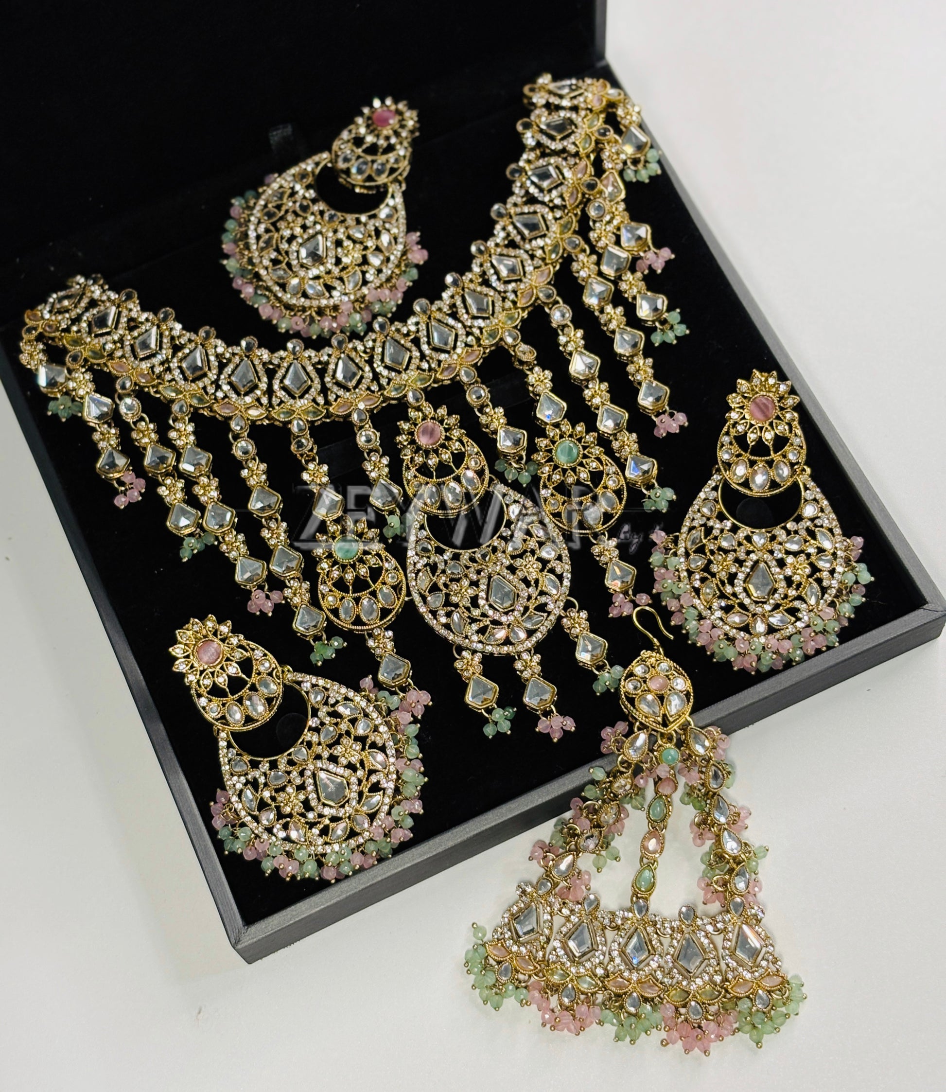 QAMAR | AD & Kundan Waterfall Bridal/Semi-Bridal Set