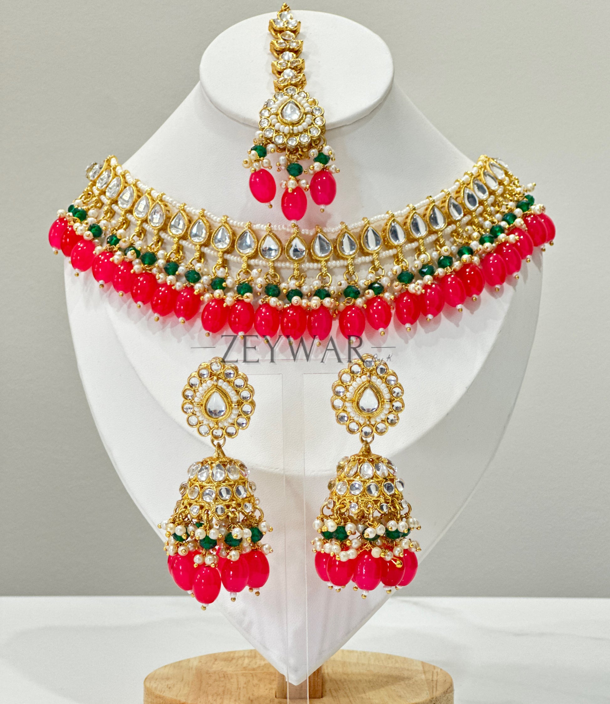 GURLEEN | Kundan Set with Jhumkis & Tikka