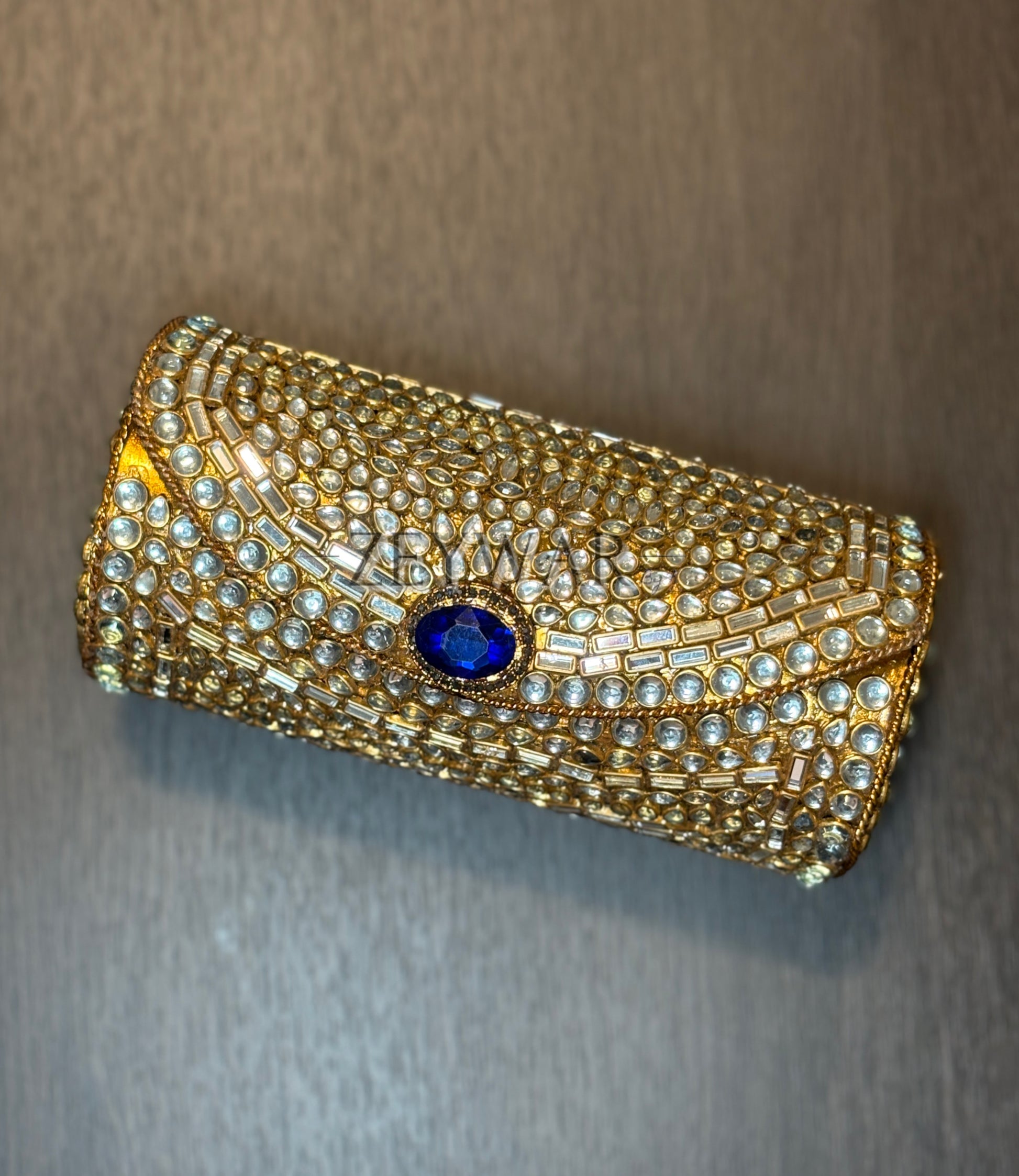 ZAREEN | Medium Cylinder Shaped Metal & Kundan Clutch