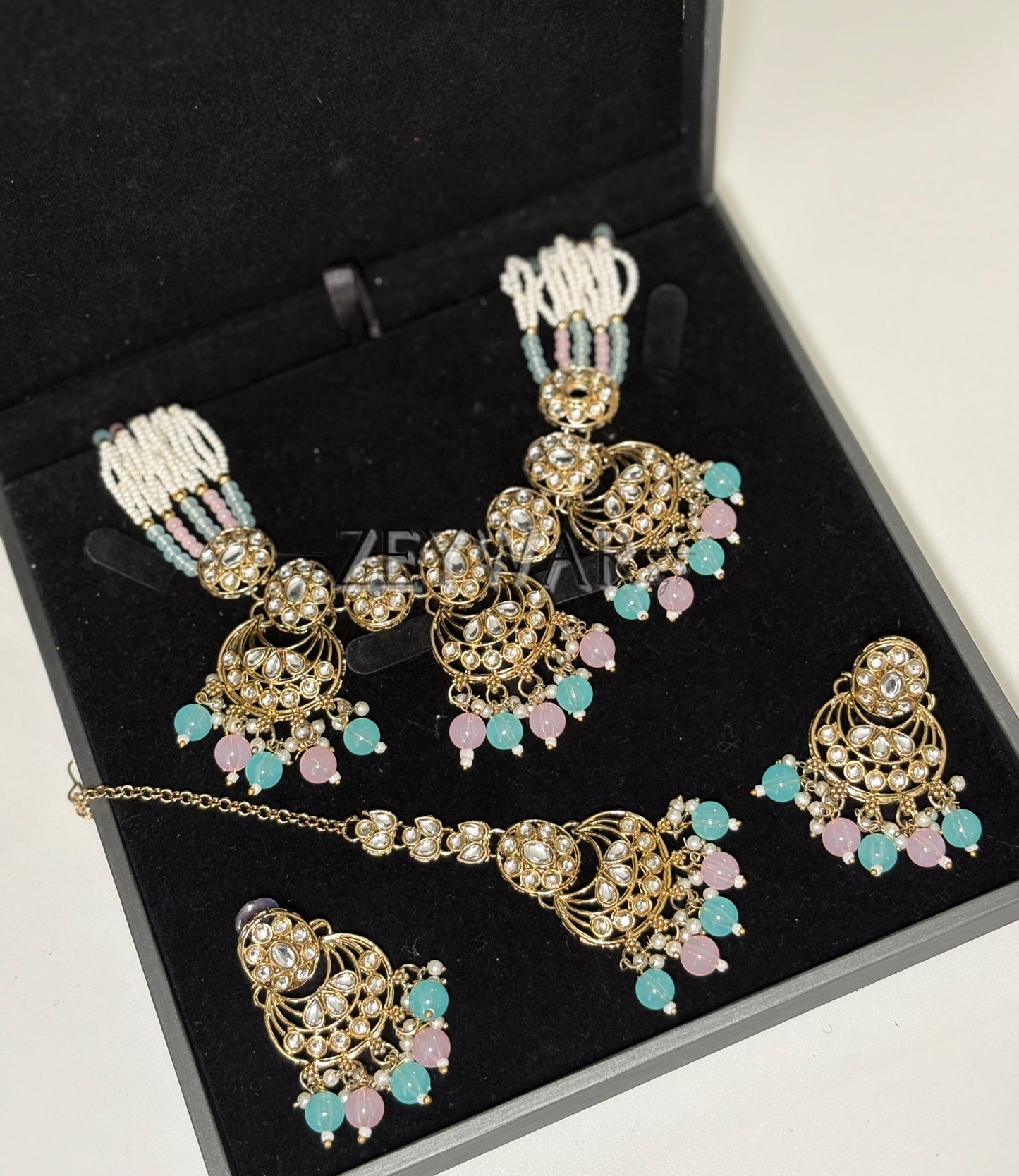 KIRAN | Kundan Necklace Set