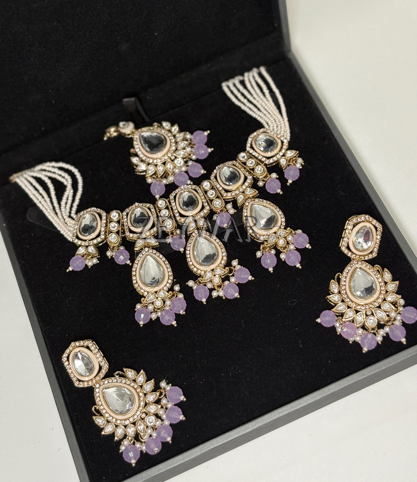 SAAMIAH | Uncut Polki Set with Earrings & Tikka