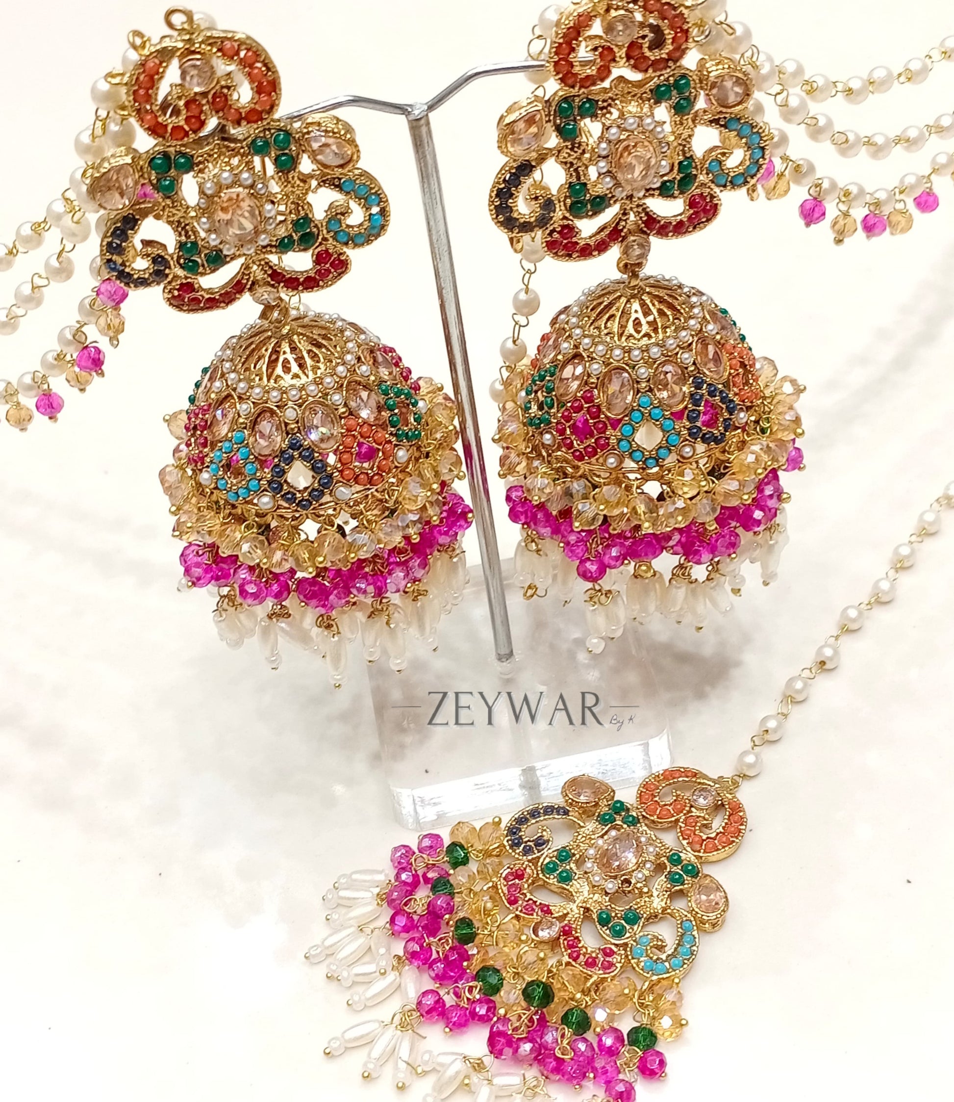 ZERMEEN | Tikka & Earrings with Saharey