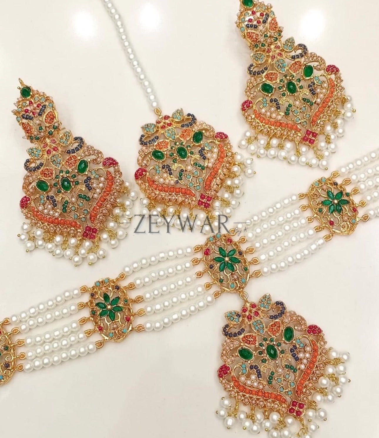 AIYANNA | Gorgeous Handmade Choker with Lightweight Earrings & Tikka