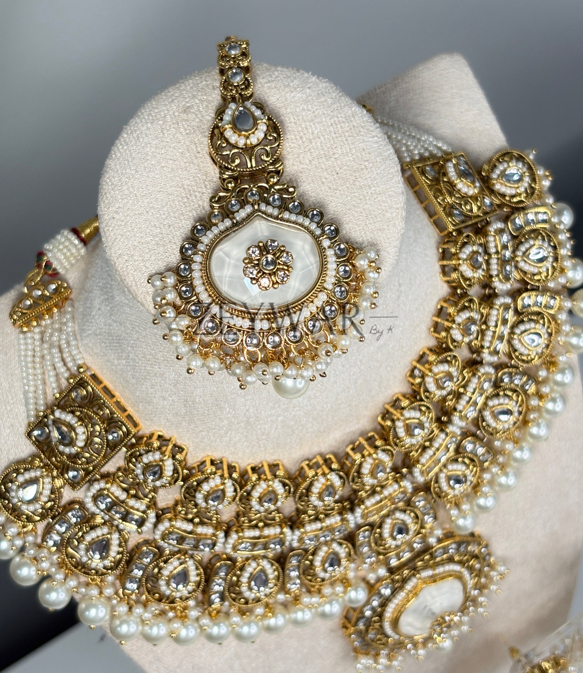 IQRAH | 8 Piece Gold-Plated Kundan Bridal Set