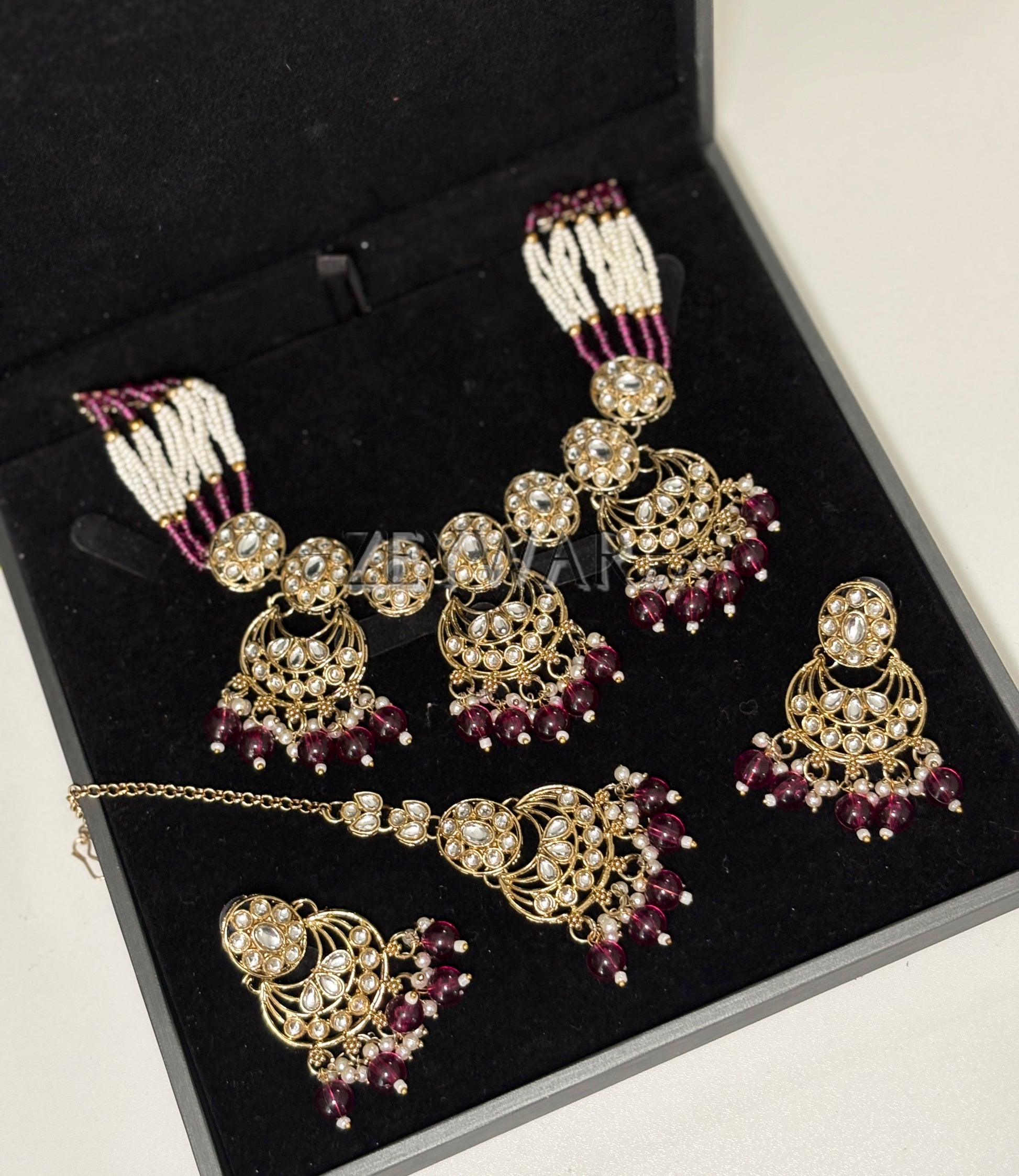 KIRAN | Kundan Necklace Set