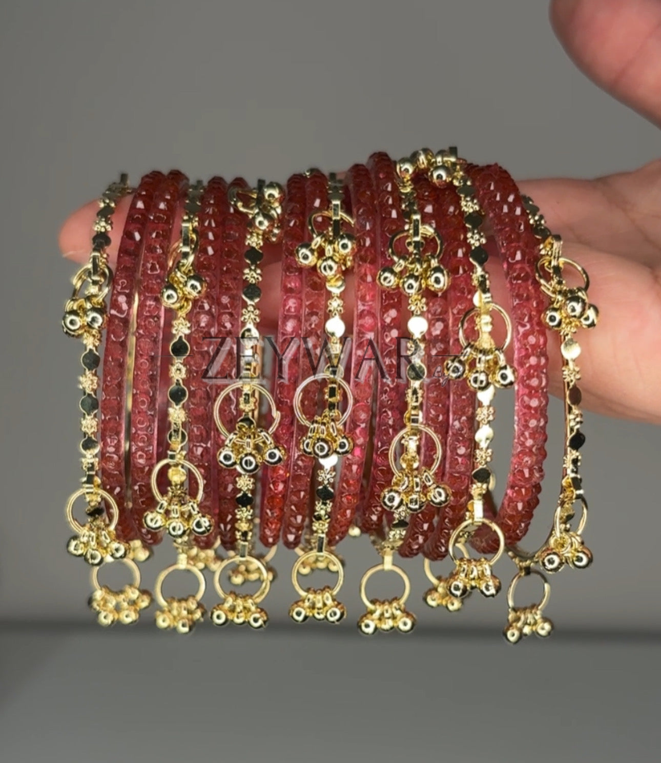 SEERAT | Red | Glass & Kashmiri Bangles