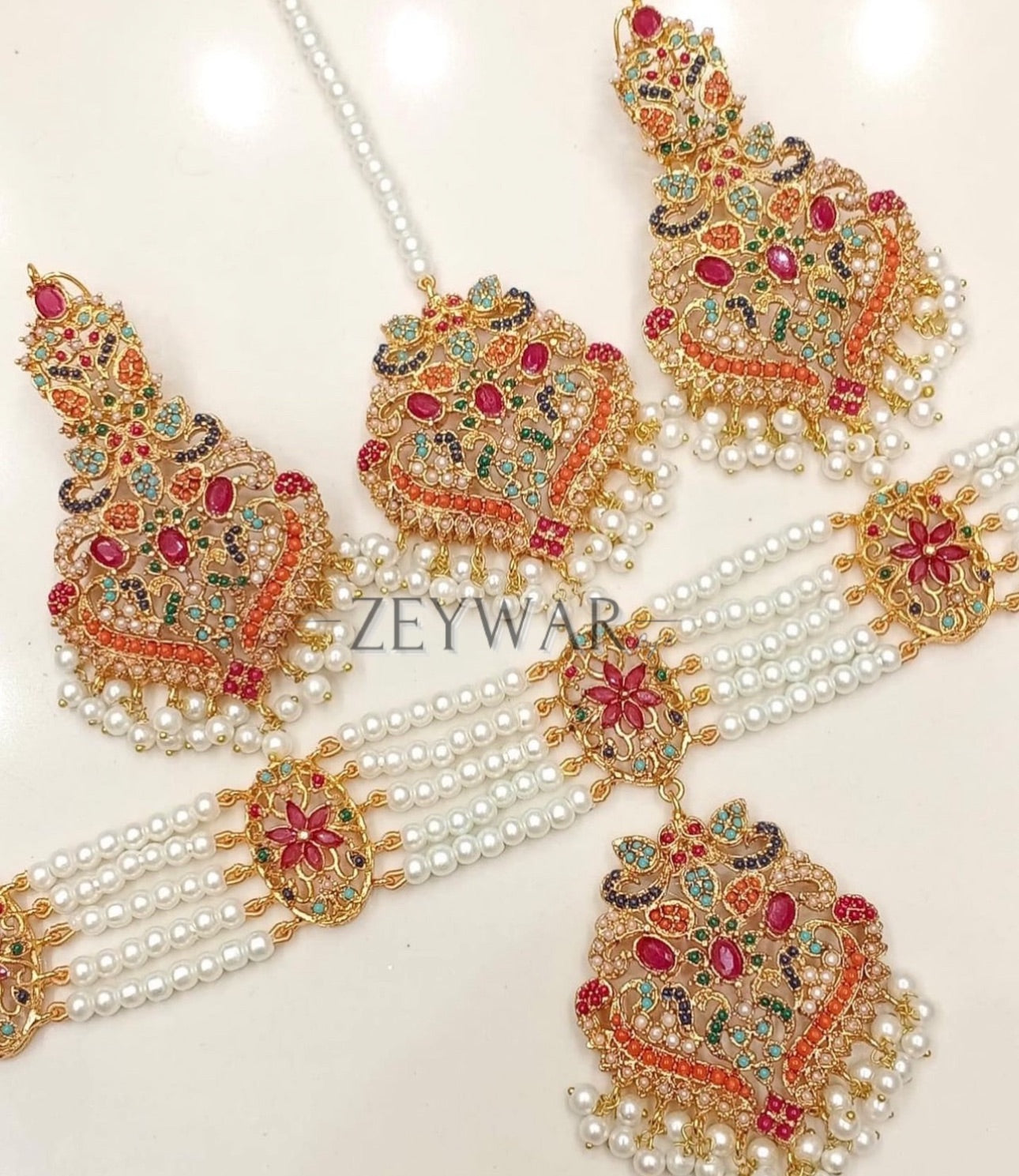 AIYANNA | Gorgeous Handmade Choker with Lightweight Earrings & Tikka