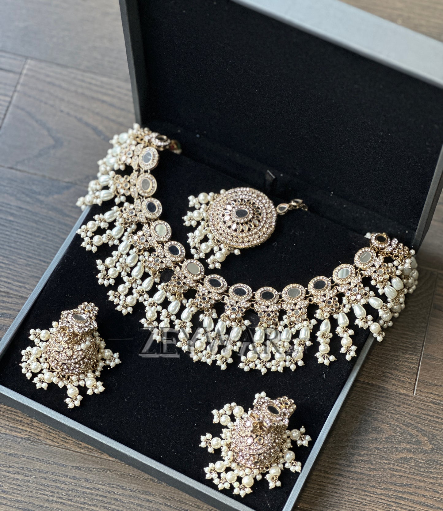 ANEEMA | Semi Bridal Mirror & AD Set