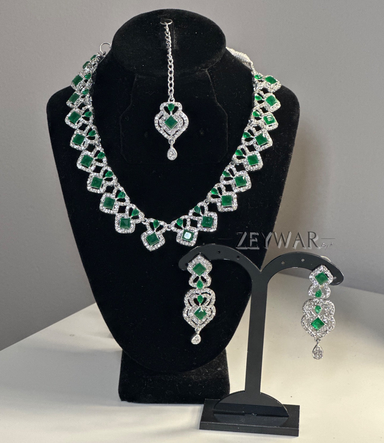 SEEMA | Lightweight AD Necklace with Earrings & Tikka