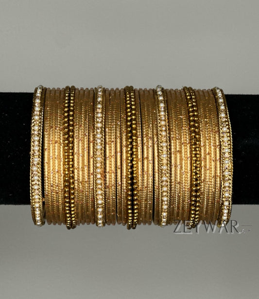 BANGLES | Gold | Glass Bangles with Gold Specks