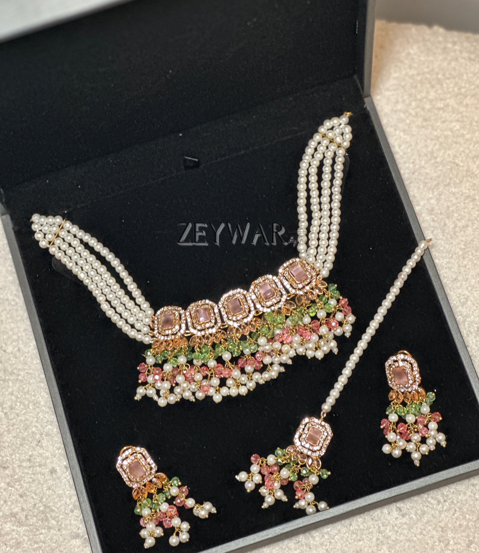 HAJAR | Statement Necklace with Studs & Tikka