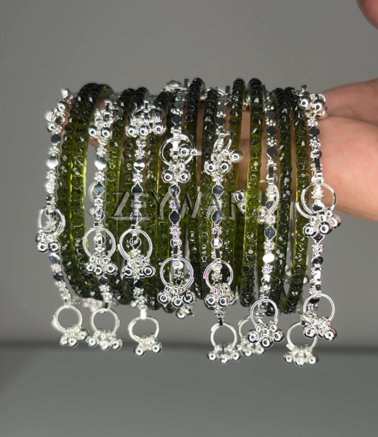 SEERAT | Olive Green | Glass & Kashmiri Bangles