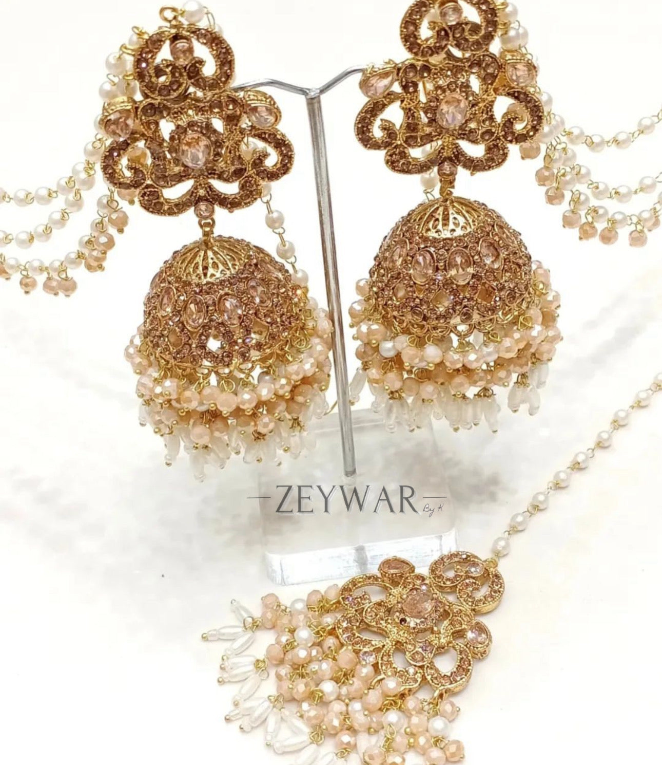 ZERMEEN | Tikka & Earrings with Saharey