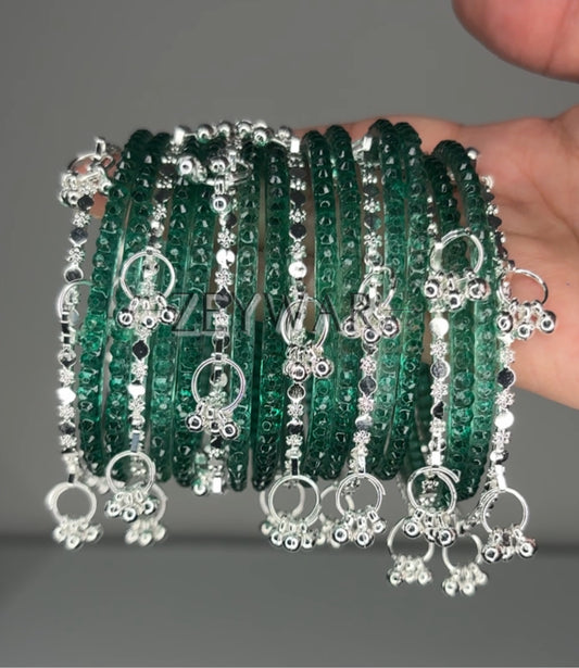 SEERAT | Green | Glass & Kashmiri Bangles