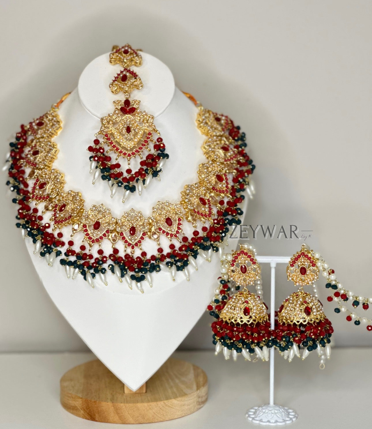 MAYA | Stunning Necklace with Tikka & Saharey Earrings