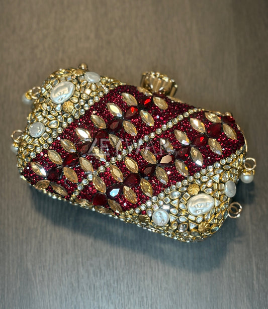 HANYA | Large Embellished Kundan & Metal Clutch