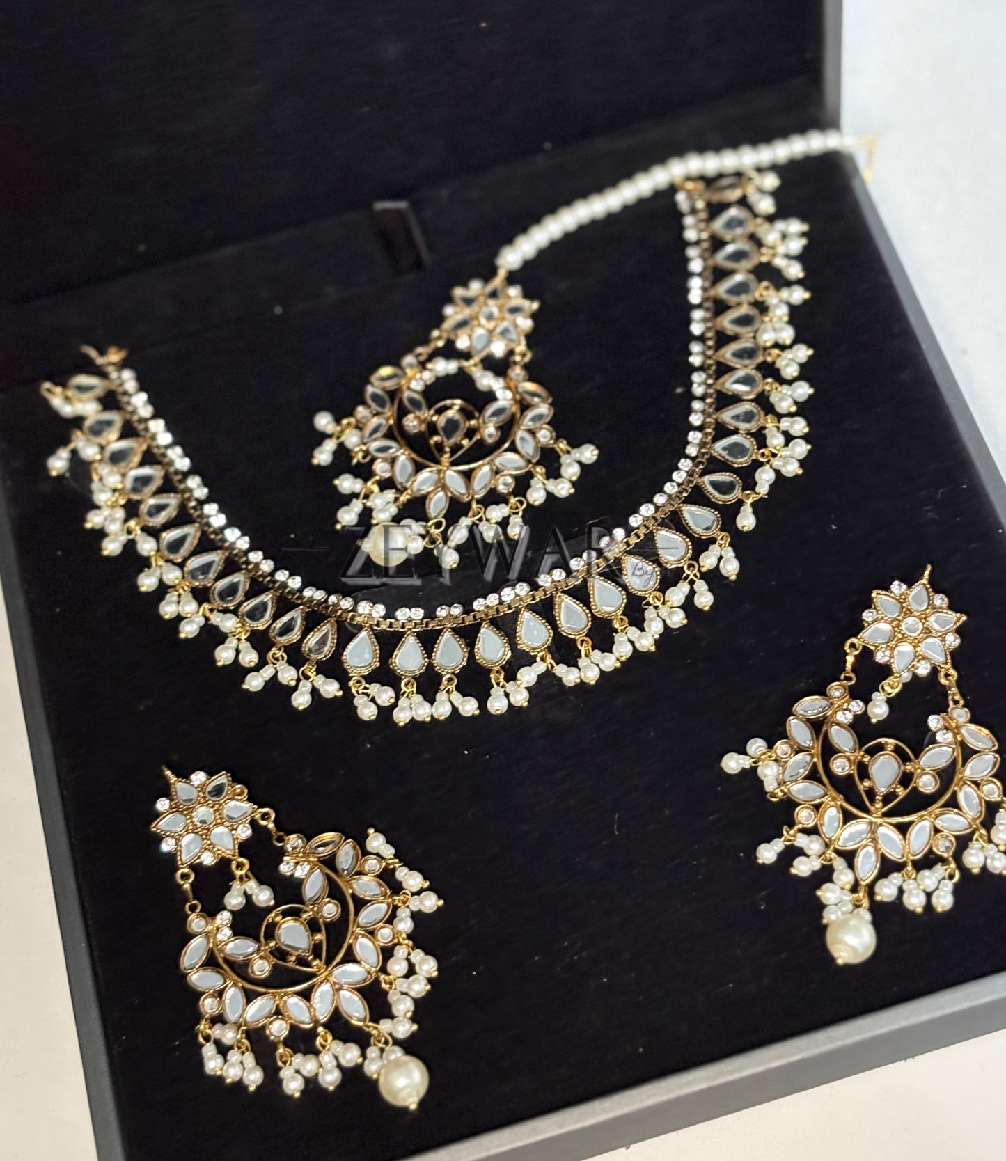 ZOYA | Mirror Set with Earrings & Tikka
