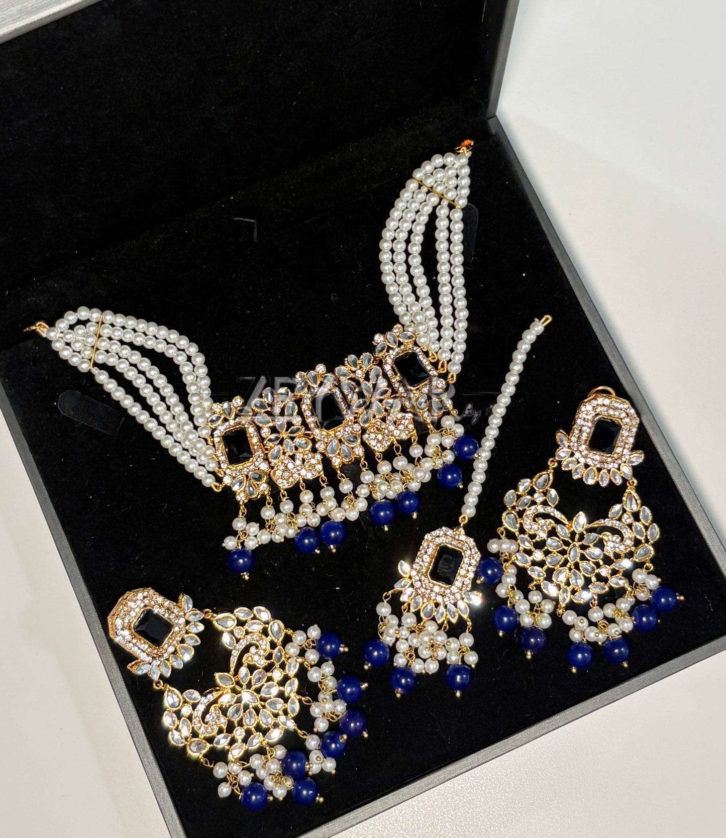 KEYANA | Kundan & AD Pakistani Style Set