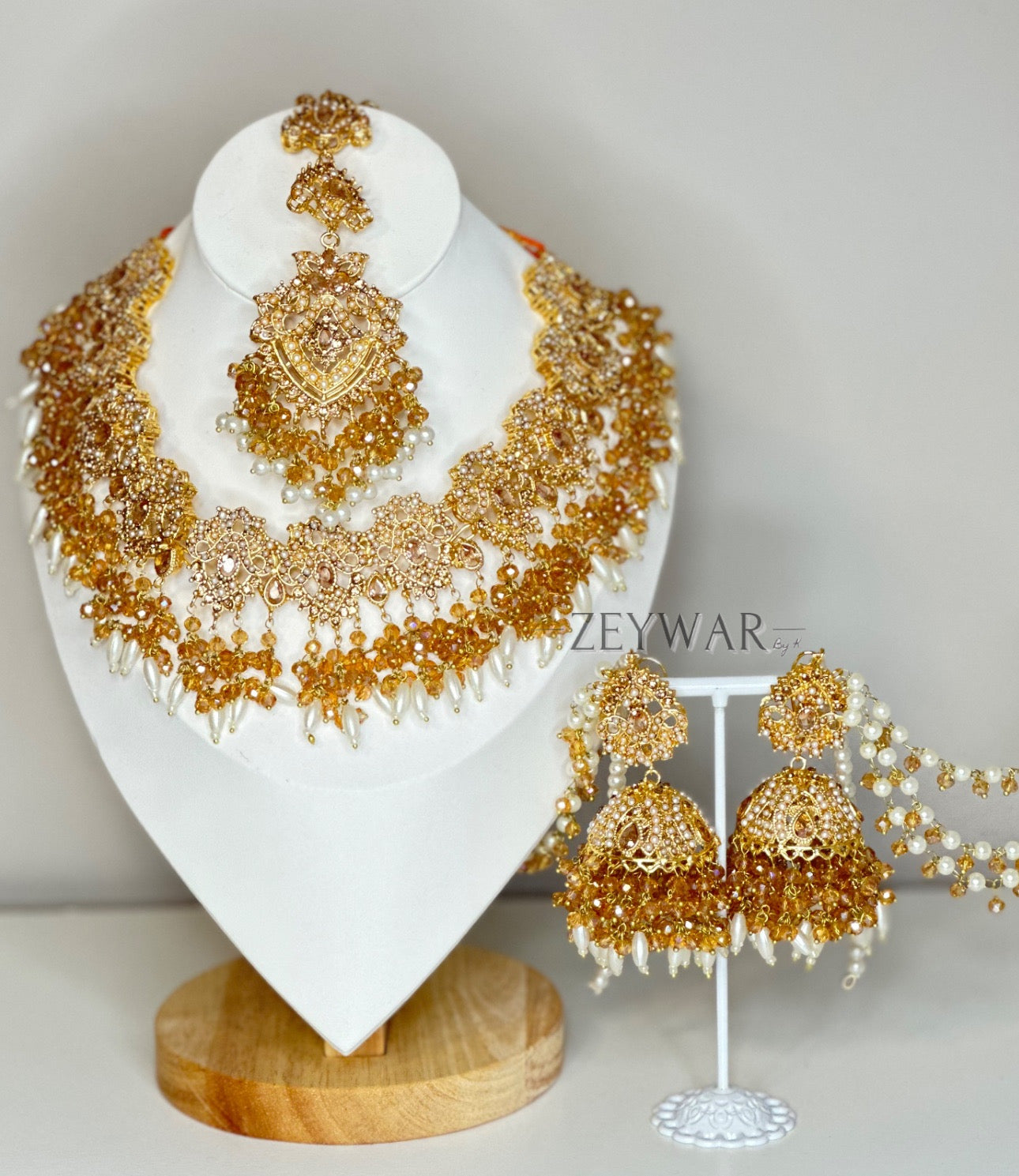 MAYA | Stunning Necklace with Tikka & Saharey Earrings