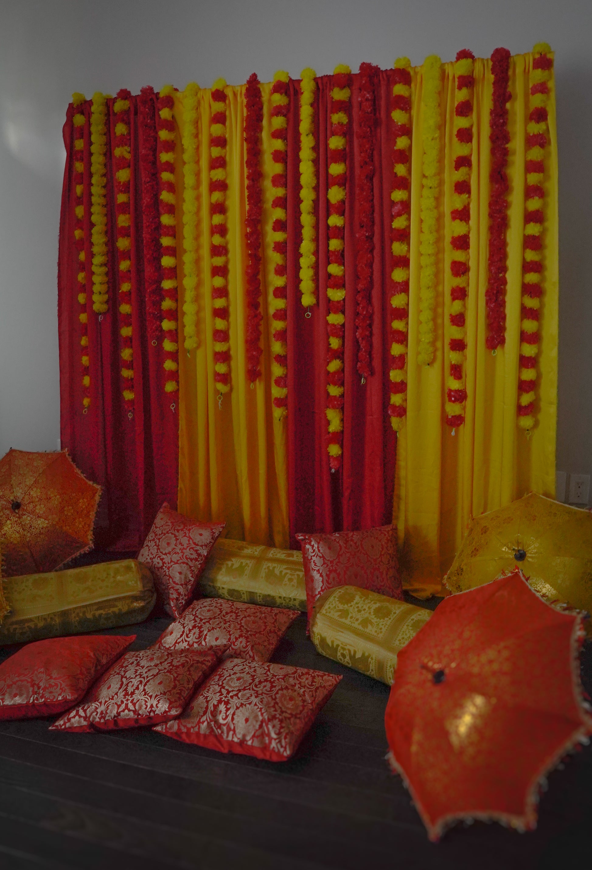 Haldi Lagake - Read Description