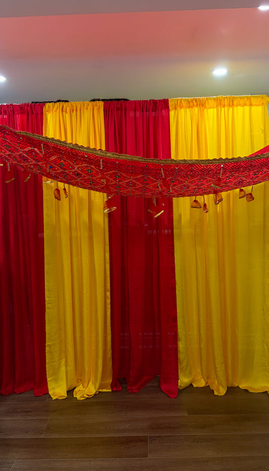 Mehendi ki Chundri - Read Description