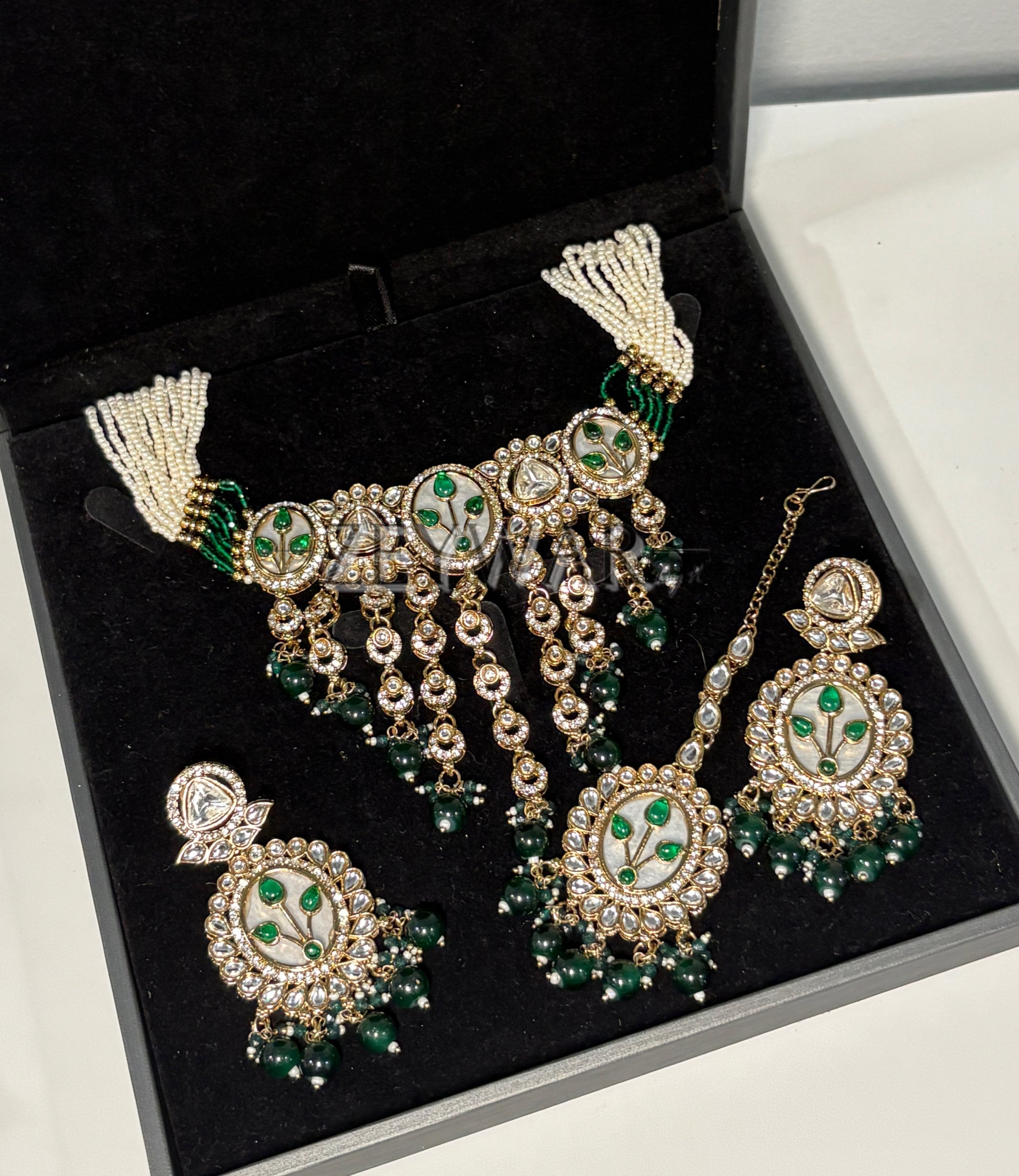 YASMINE | Kundan & AD Waterfall Set