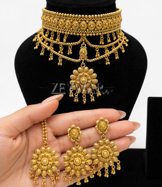 KIM | Gold-plated Floral Detail Choker Set