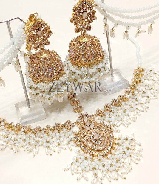 UMAYMA | Oversized Jhumki's with Matha Patti