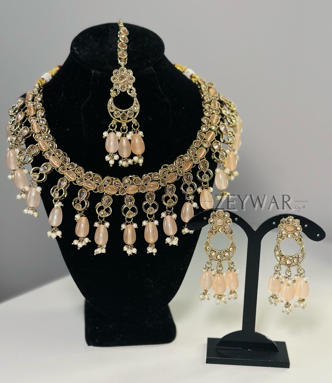 SHABNAM | Polki Necklace with Lightweight Earrings & Tikka