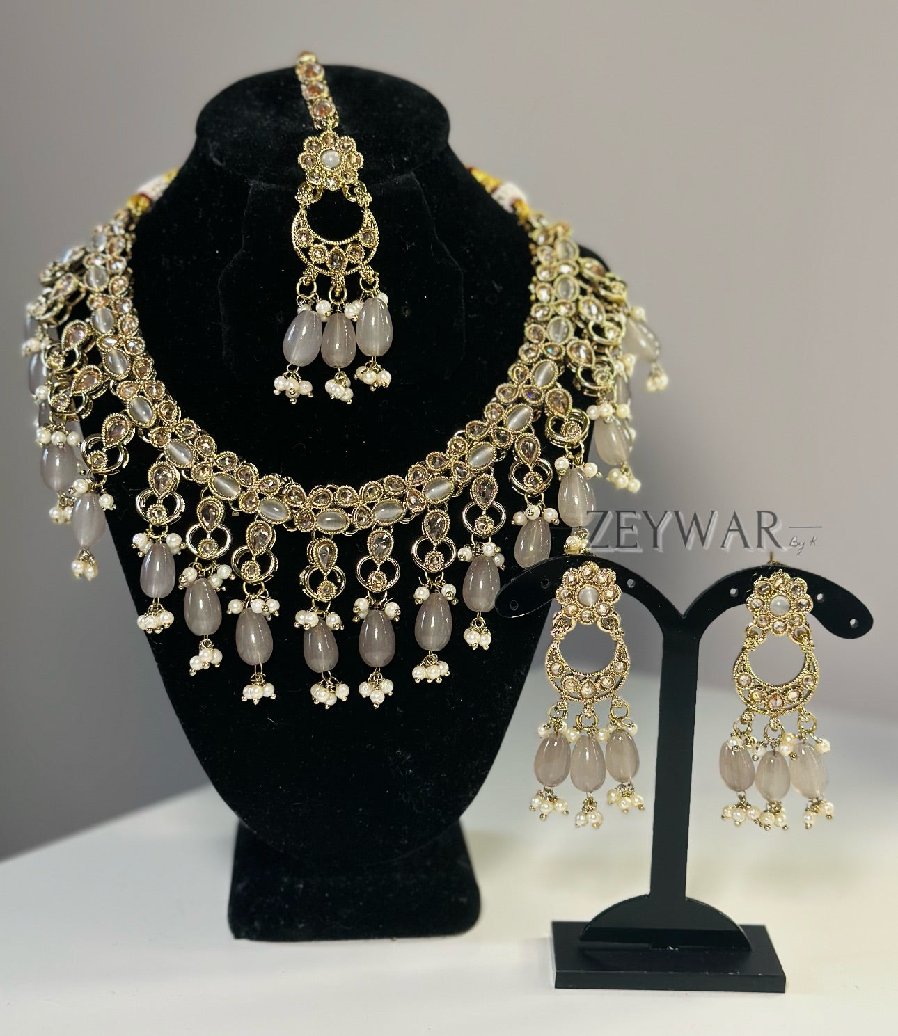 SHABNAM | Polki Necklace with Lightweight Earrings & Tikka