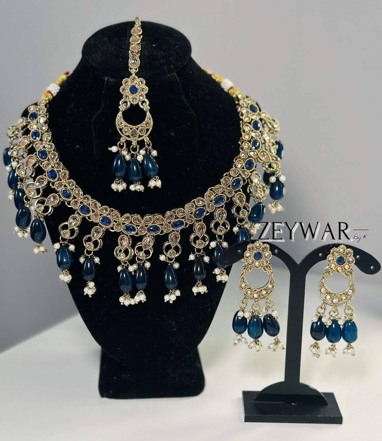 SHABNAM | Polki Necklace with Lightweight Earrings & Tikka